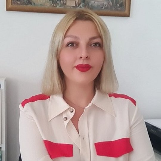 Erkan Bilen Sibel Karina - Rumänisch, Türkisch, Englisch tutor
