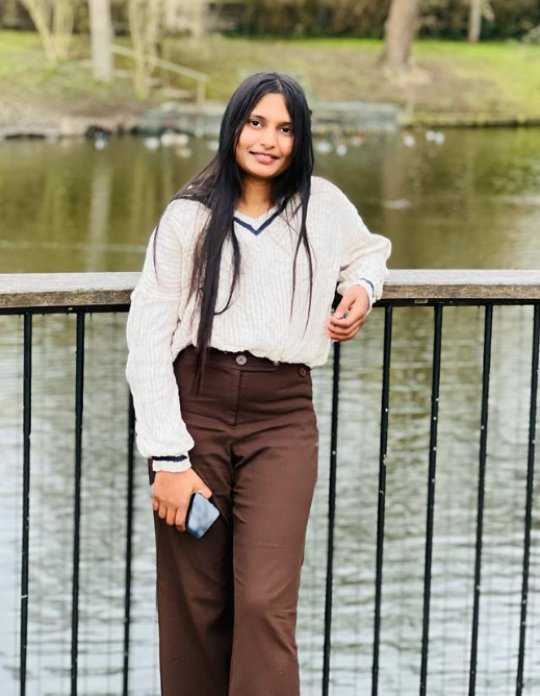 Vaishnav Pratibha - Biologie, Chemie, Hindi, Englisch tutor