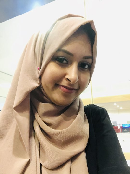 Zainab - Mathe, Englisch tutor