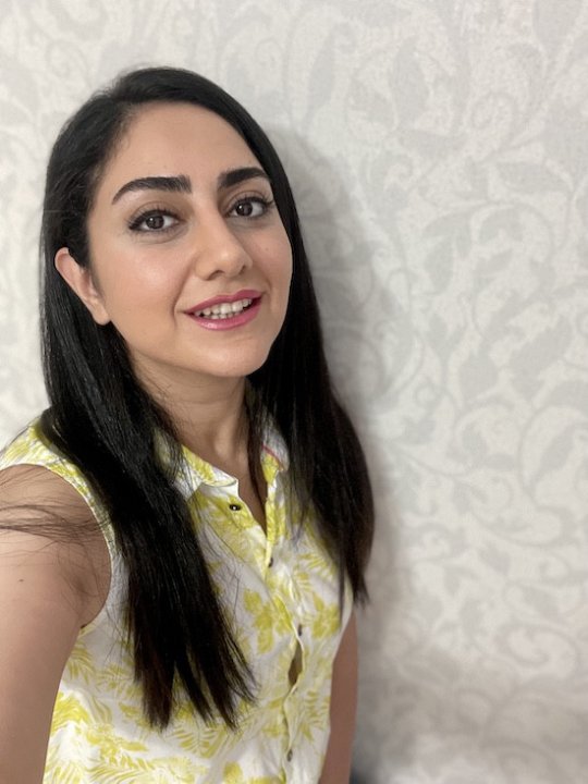 Ramezaninejad Elena - Englisch tutor