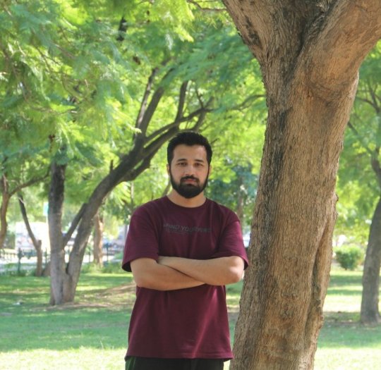 Raja Waqar - Mathe, Physik, Computer Science tutor