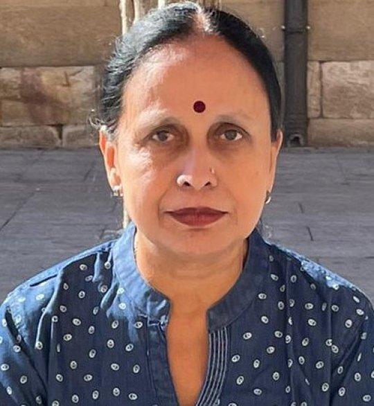 Prasad Usha - Kannada, Hindi, Englisch tutor