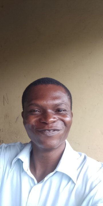 Ademosu Oladayo - Mathe, Physik, Chemie tutor