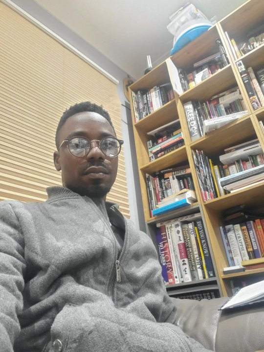 Sholotan Adedeji - Englisch, Literatur, Soziologie tutor