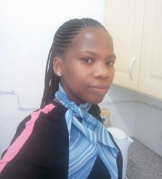 Ngidi Slingene - Englisch tutor