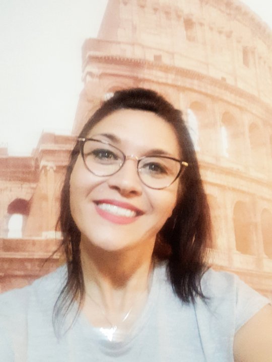 Viviana - Italienisch, Spanisch, Französisch tutor