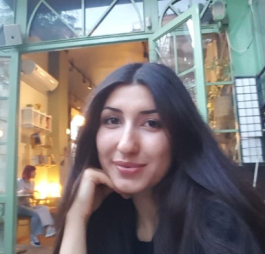 Dilara Karadoğan Arya - Englisch, Türkisch tutor