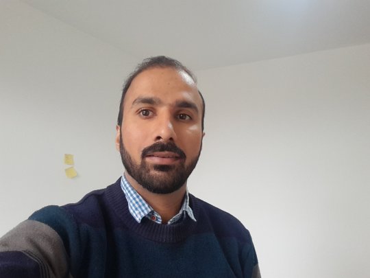 saeed Farrukh - Mathe, Physik tutor