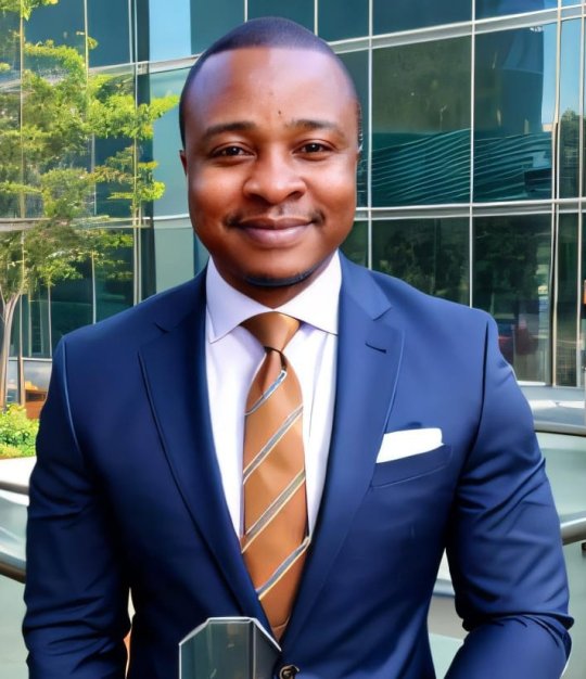 Kolawole Olaleye - Englisch, Mathe tutor