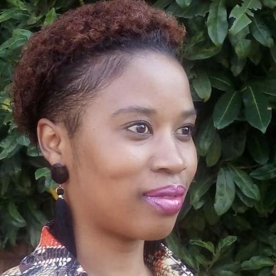 Theko Ayanda - Englisch tutor